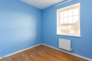 Bedroom- click for photo gallery